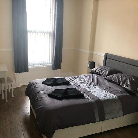 Sandy Pad'S Apartments Rhyl Ngoại thất bức ảnh