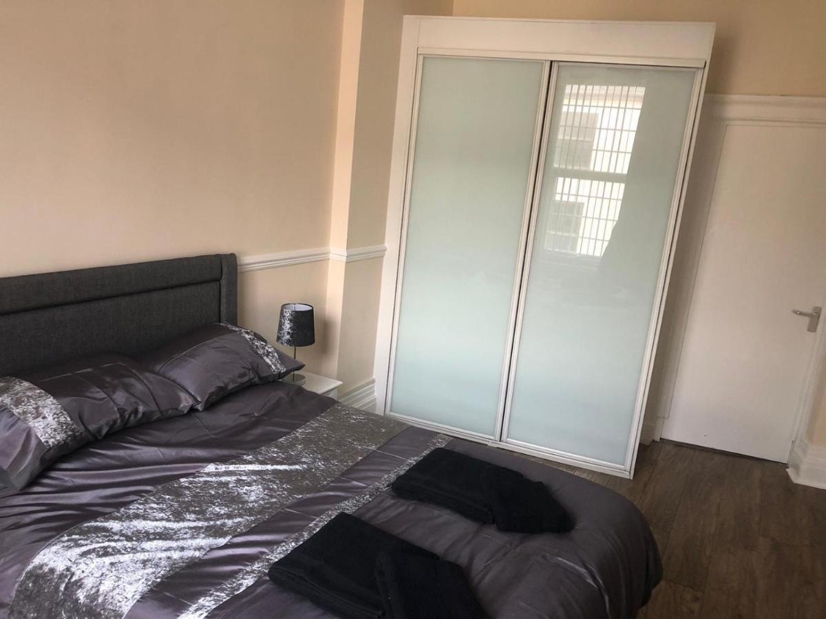 Sandy Pad'S Apartments Rhyl Ngoại thất bức ảnh